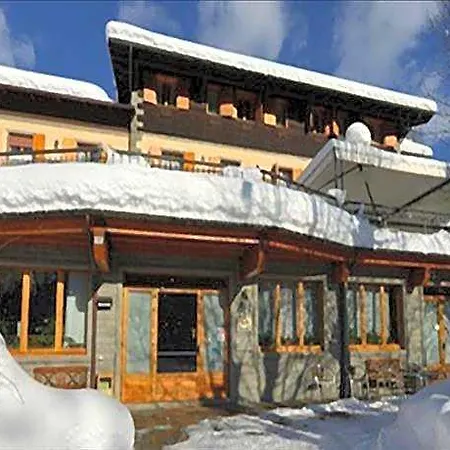 Ristorante Il Laghetto فيومالبو