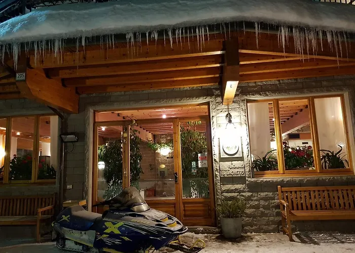 Ristorante Il Laghetto Szálloda *